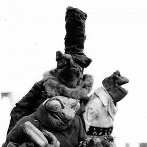 Puppetmastaz