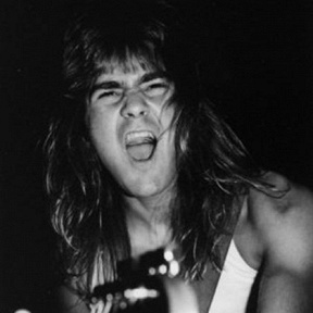 Carlos Cavazo