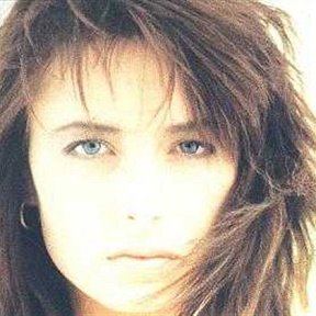 Keren Woodward