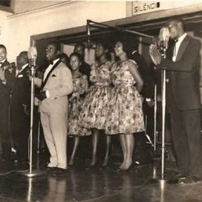 Nilo Amaro & Seus Cantores de Ebano