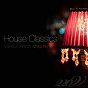 Compilation 220V House Classics, Vol. 1 avec Mono / John Hellson / Sergio Brunno / Lodi Hensen / Sergiu Nadasan...